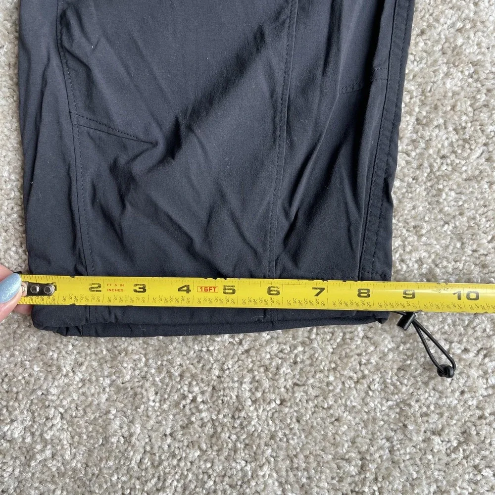 Columbia Capri Pants Womens 12 Black Omni-Shade Zip Pocket Hiking Sun Protection